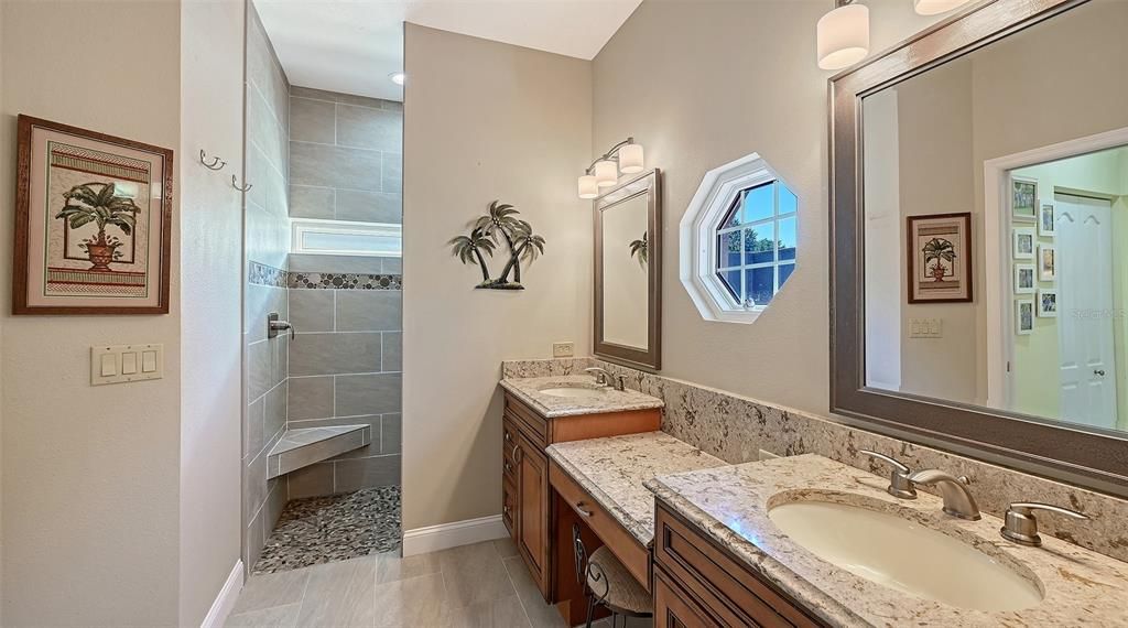For Sale: $750,000 (3 beds, 2 baths, 2158 Square Feet)