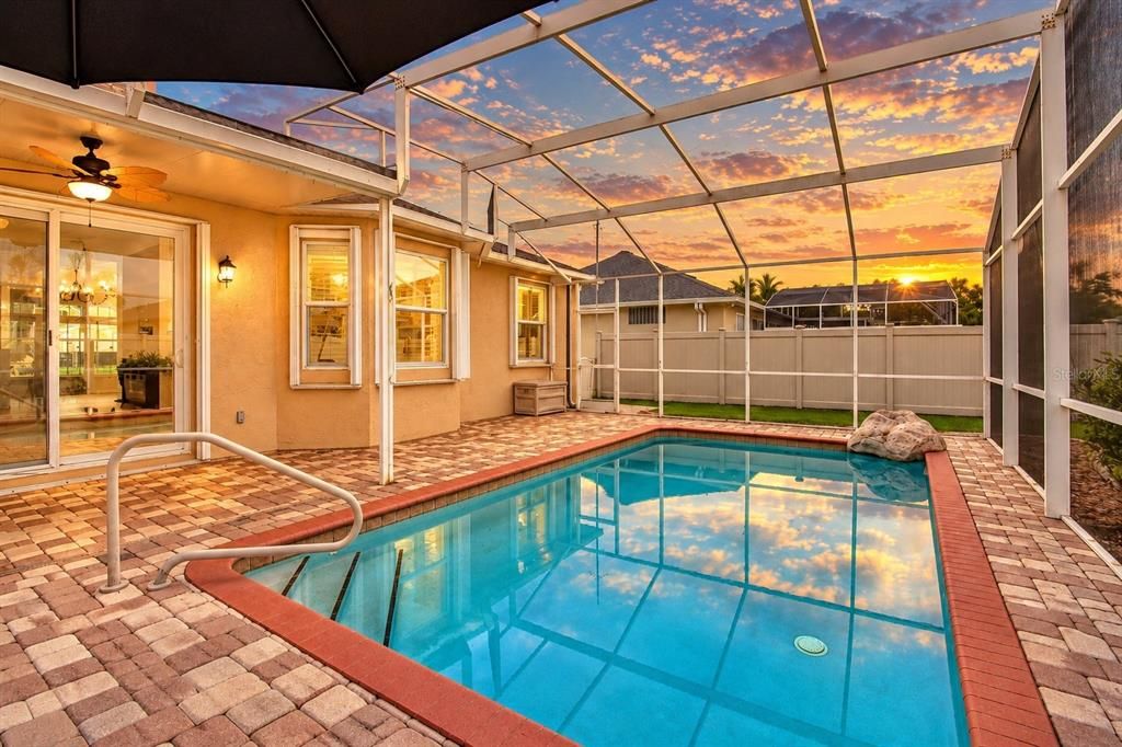 For Sale: $450,000 (3 beds, 2 baths, 1810 Square Feet)