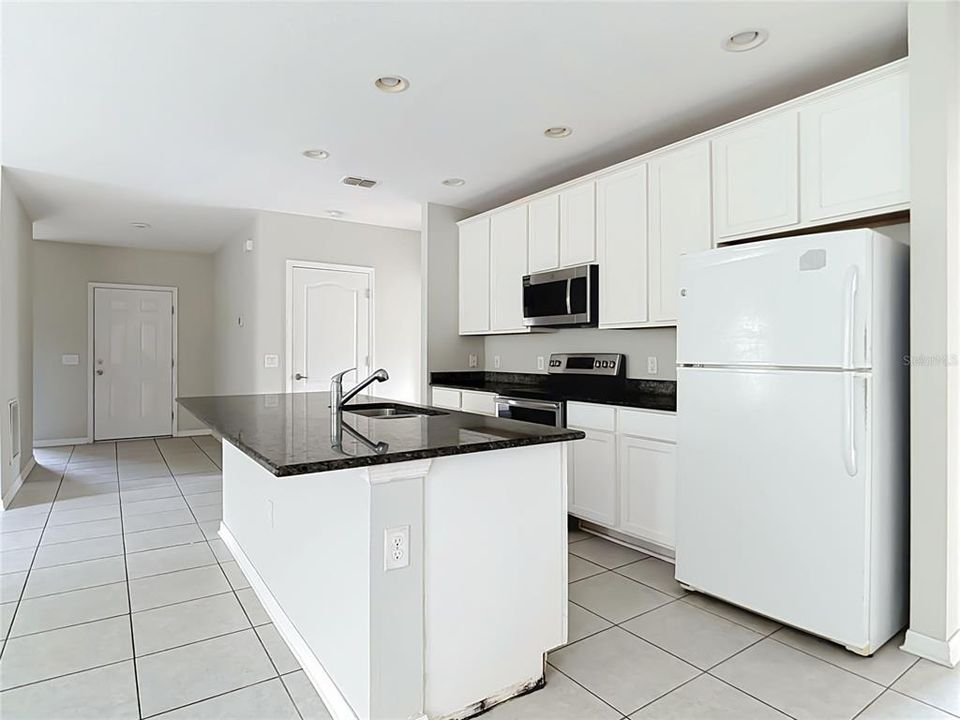 En Venta: $264,900 (3 camas, 2 baños, 1606 Pies cuadrados)