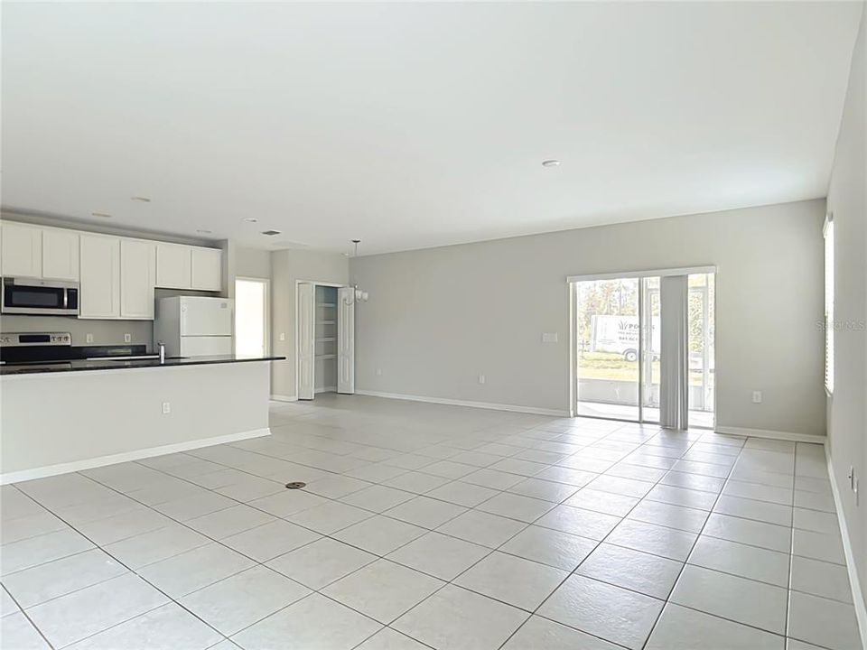 En Venta: $264,900 (3 camas, 2 baños, 1606 Pies cuadrados)