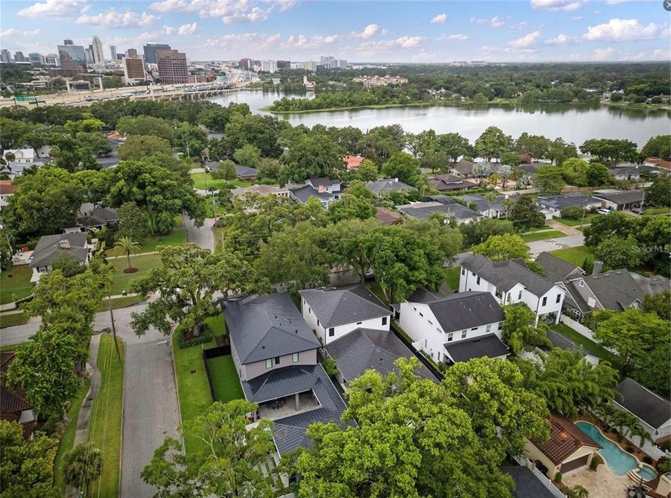 На продажу: $2,195,000 (5 спален, 4 ванн, 3884 Квадратных фут)