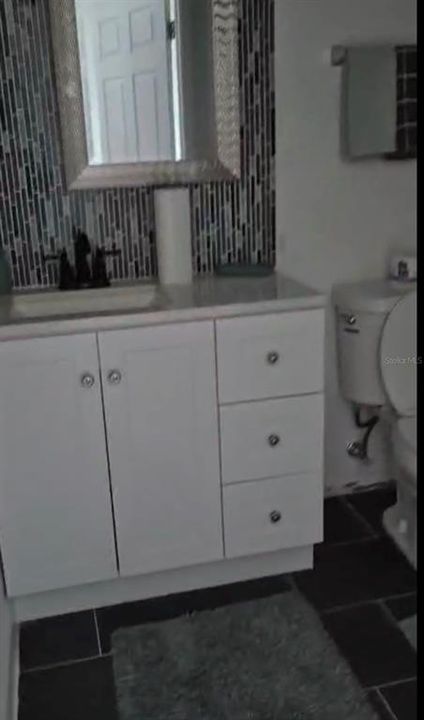En Renta: $2,400 (3 camas, 2 baños, 2282 Pies cuadrados)