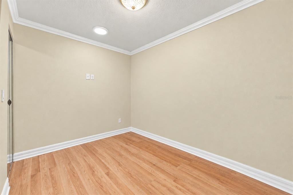 Activo con contrato: $440,000 (3 camas, 2 baños, 1843 Pies cuadrados)