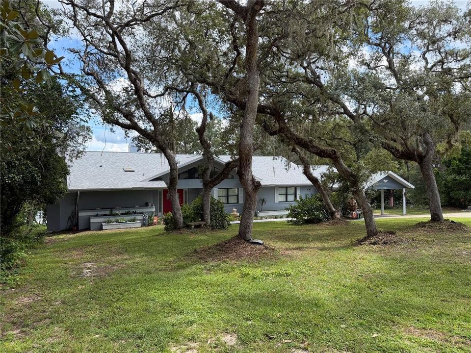 For Sale: $385,000 (3 beds, 2 baths, 2168 Square Feet)