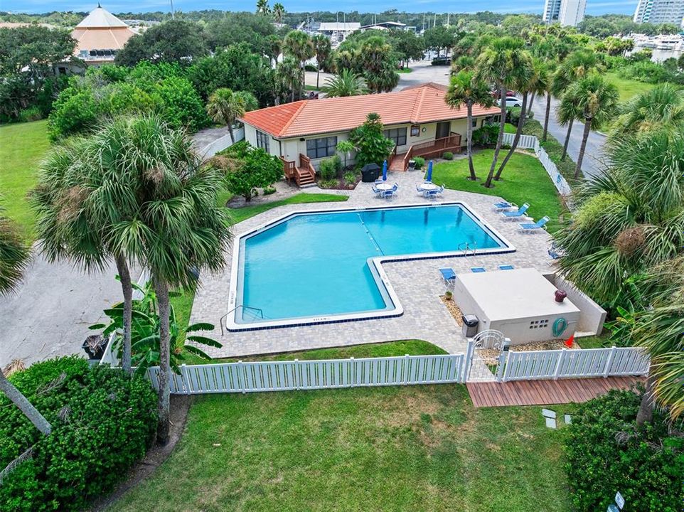 En Venta: $299,900 (2 camas, 2 baños, 1512 Pies cuadrados)