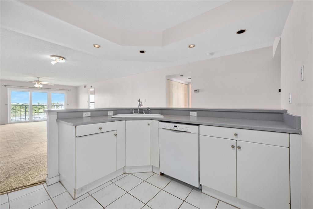 En Venta: $299,900 (2 camas, 2 baños, 1512 Pies cuadrados)