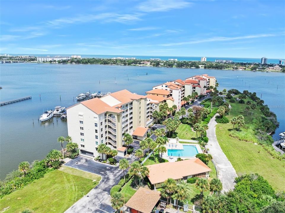 En Venta: $299,900 (2 camas, 2 baños, 1512 Pies cuadrados)