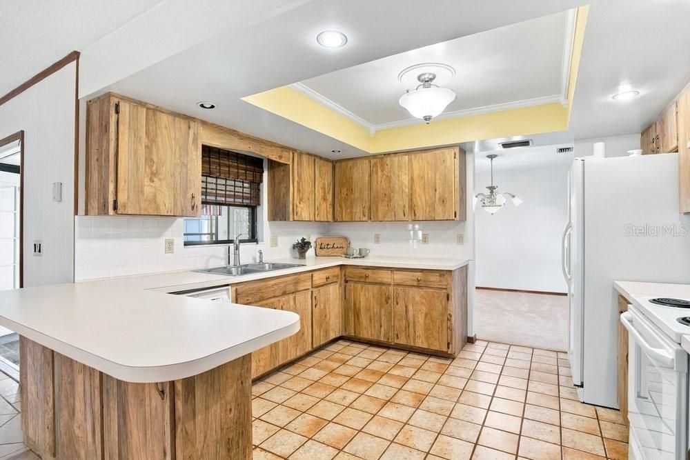 En Venta: $350,000 (3 camas, 2 baños, 1914 Pies cuadrados)