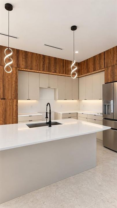 En Venta: $375,000 (3 camas, 2 baños, 1638 Pies cuadrados)