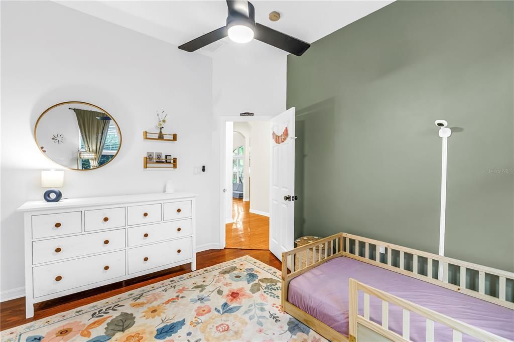 For Sale: $675,000 (3 beds, 2 baths, 1827 Square Feet)