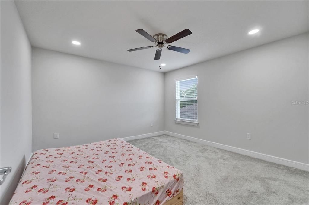 For Sale: $495,000 (4 beds, 3 baths, 2894 Square Feet)