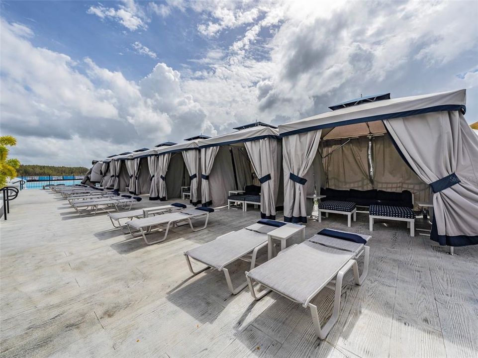 En Venta: $459,990 (4 camas, 2 baños, 2057 Pies cuadrados)