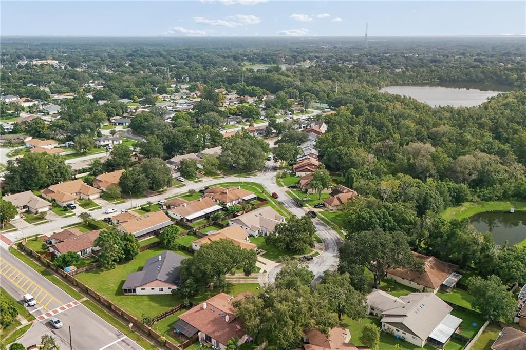 На продажу: $289,900 (3 спален, 2 ванн, 1230 Квадратных фут)