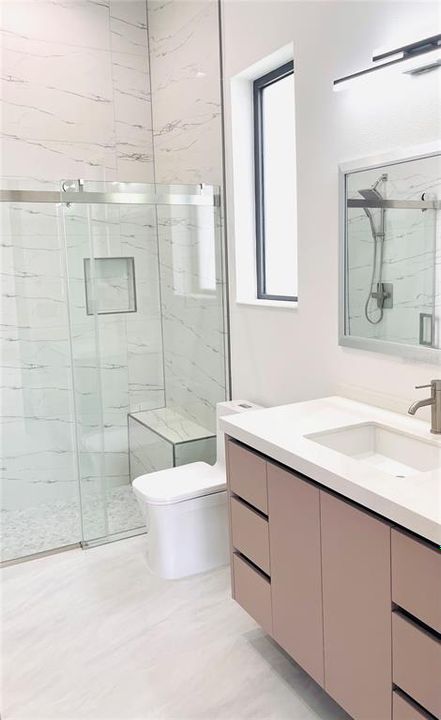 For Sale: $3,149,000 (5 beds, 5 baths, 4899 Square Feet)