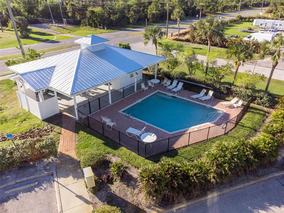En Venta: $255,000 (3 camas, 2 baños, 2044 Pies cuadrados)