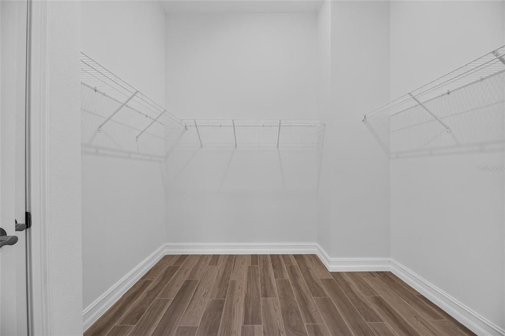 En Renta: $5,500 (4 camas, 3 baños, 2913 Pies cuadrados)