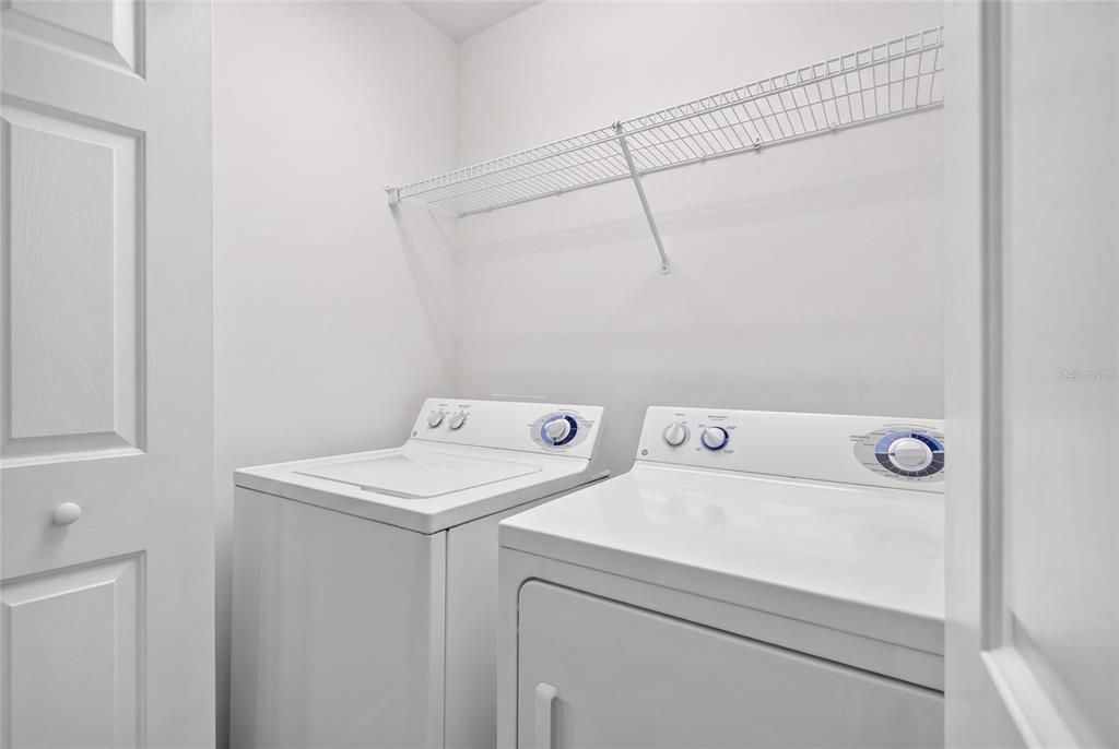 For Sale: $215,000 (3 beds, 2 baths, 1542 Square Feet)