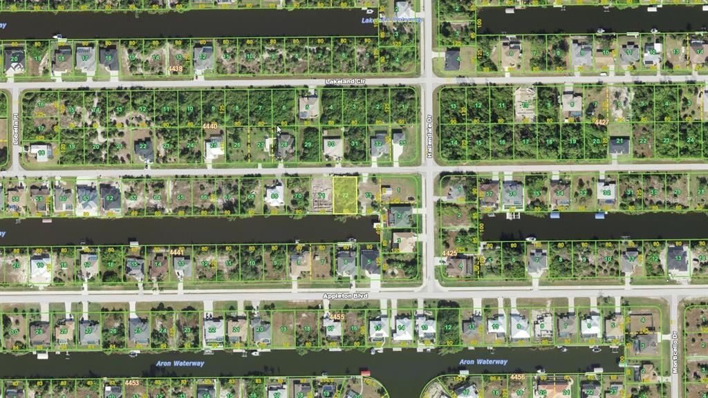 待售: $88,500 (0.23 acres)