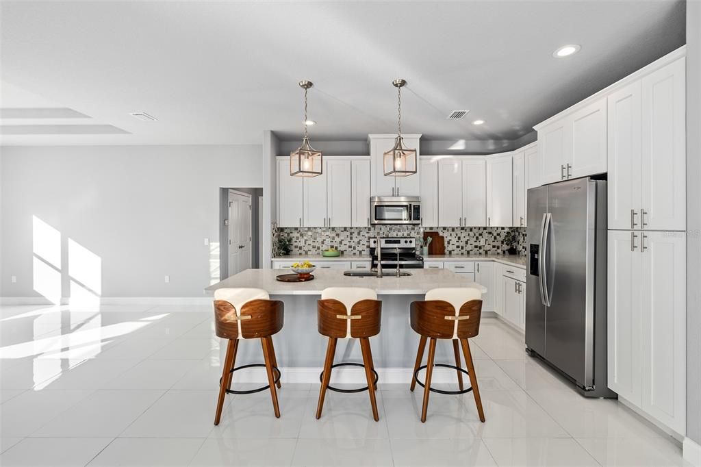 For Sale: $420,000 (3 beds, 2 baths, 1965 Square Feet)