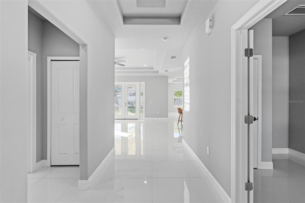 For Sale: $420,000 (3 beds, 2 baths, 1965 Square Feet)