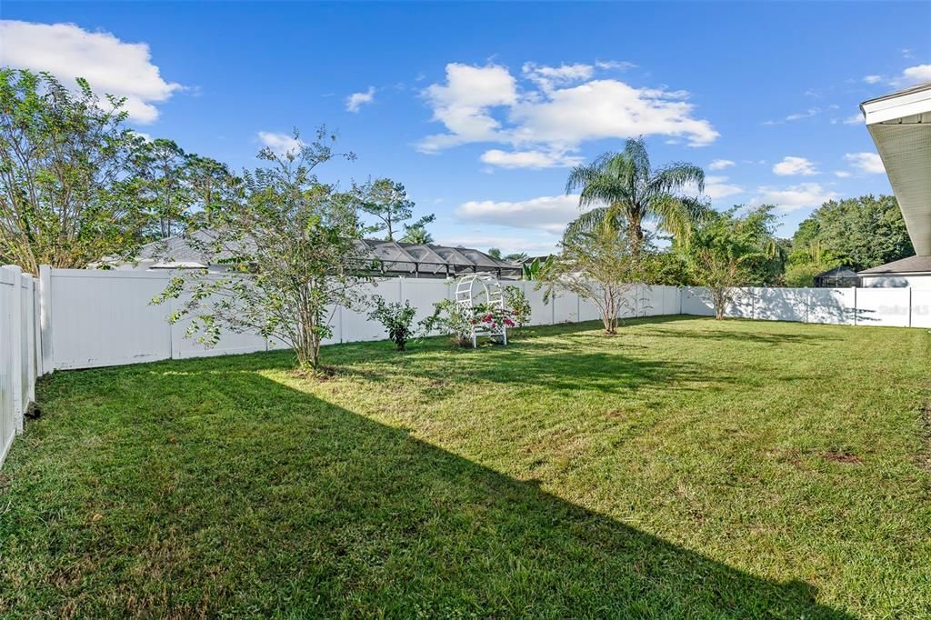 For Sale: $420,000 (3 beds, 2 baths, 1965 Square Feet)