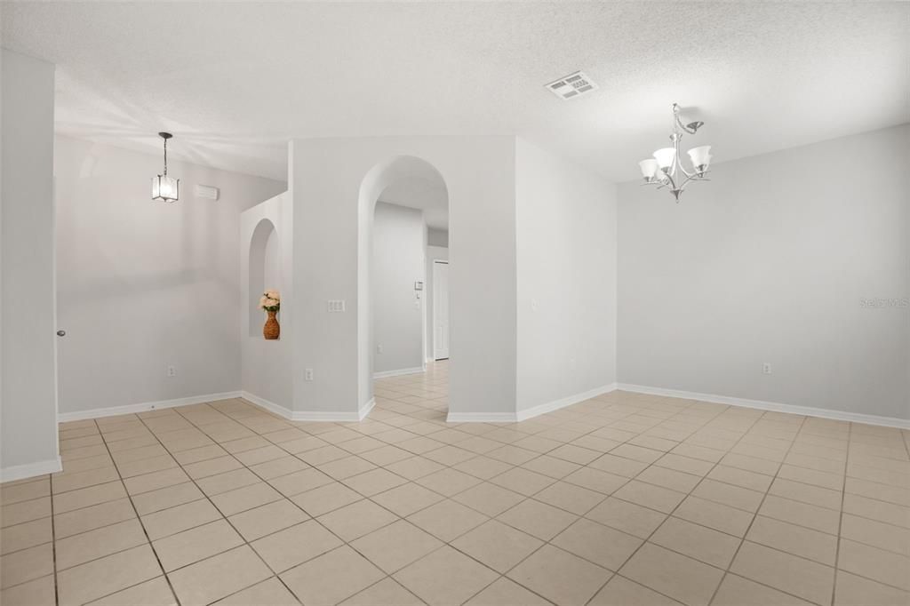 For Sale: $425,000 (3 beds, 2 baths, 1508 Square Feet)