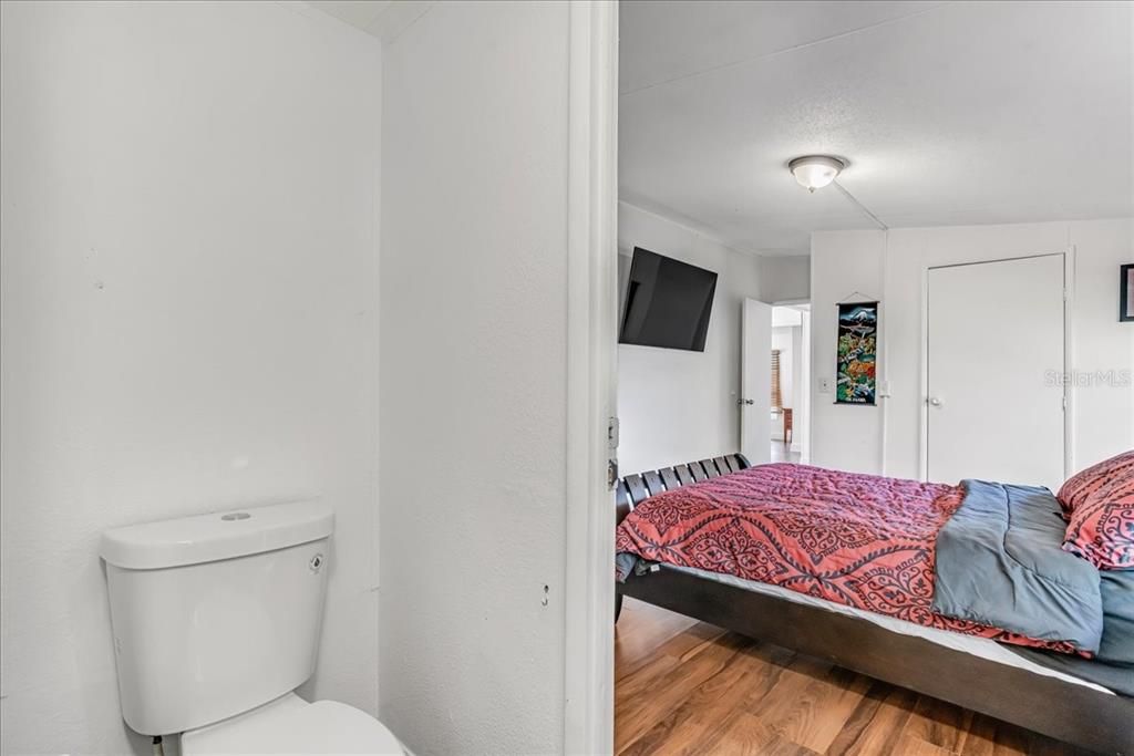 В аренду: $2,250 (3 спален, 2 ванн, 1008 Квадратных фут)