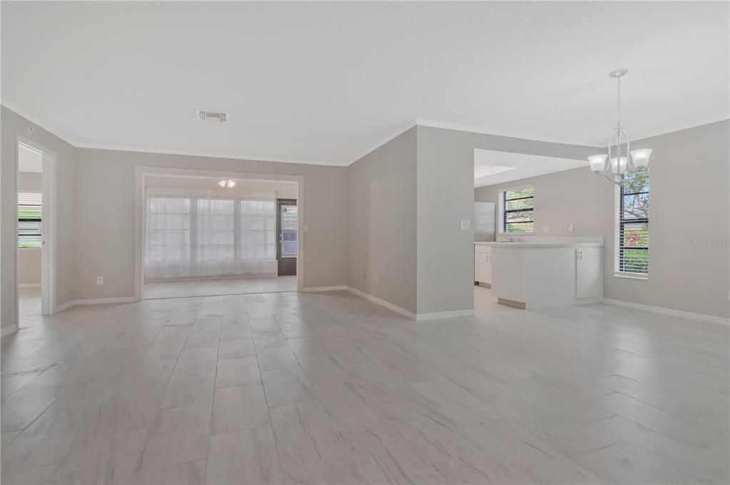 En Venta: $199,900 (2 camas, 2 baños, 1529 Pies cuadrados)