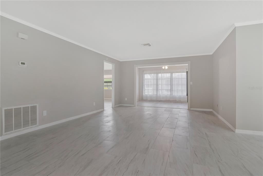 En Venta: $199,900 (2 camas, 2 baños, 1529 Pies cuadrados)