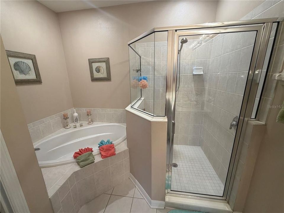 En Venta: $299,000 (3 camas, 2 baños, 1575 Pies cuadrados)