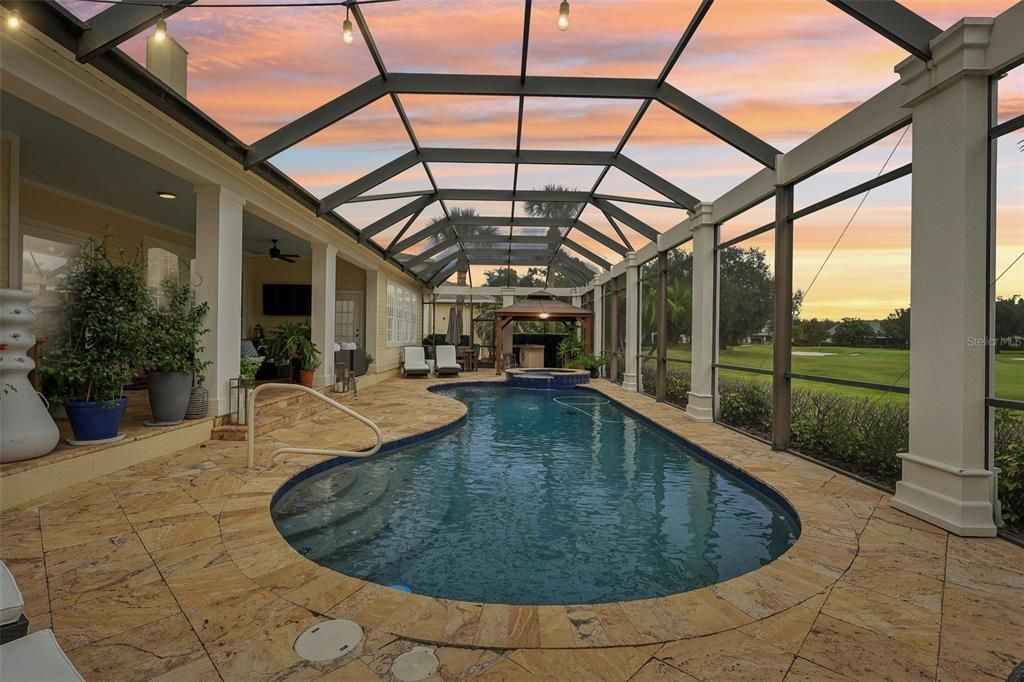 En Venta: $1,999,000 (4 camas, 4 baños, 3912 Pies cuadrados)