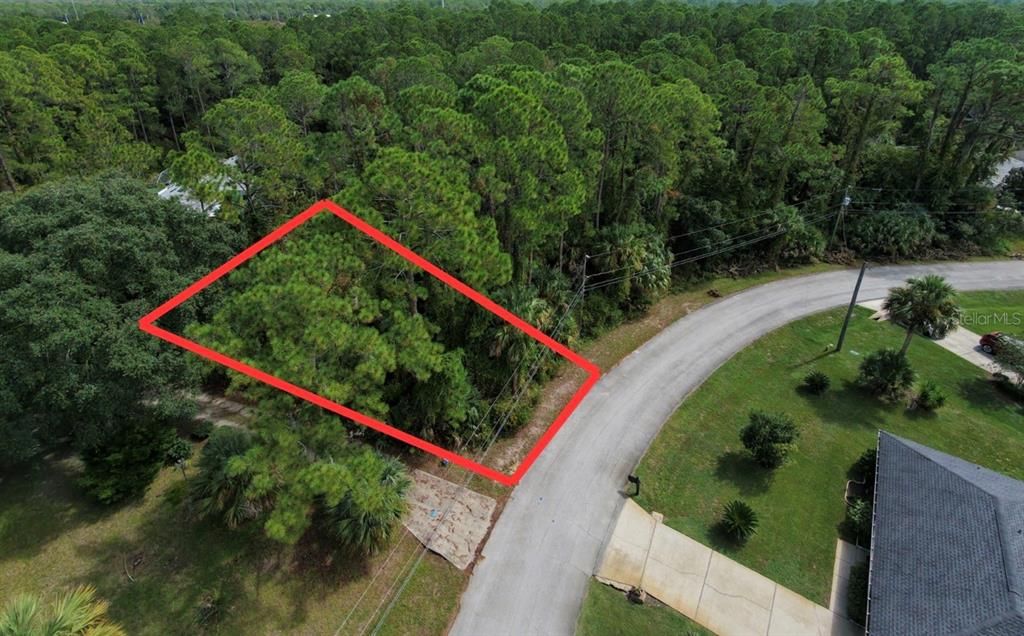 待售: $70,000 (0.23 acres)