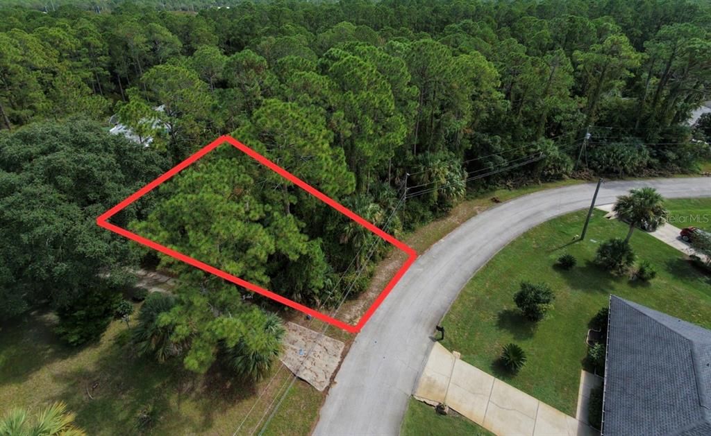 待售: $70,000 (0.23 acres)