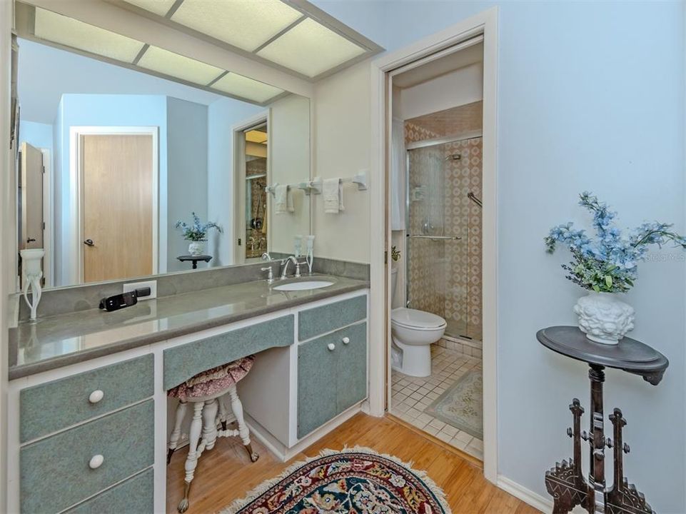 En Venta: $595,000 (4 camas, 3 baños, 2832 Pies cuadrados)