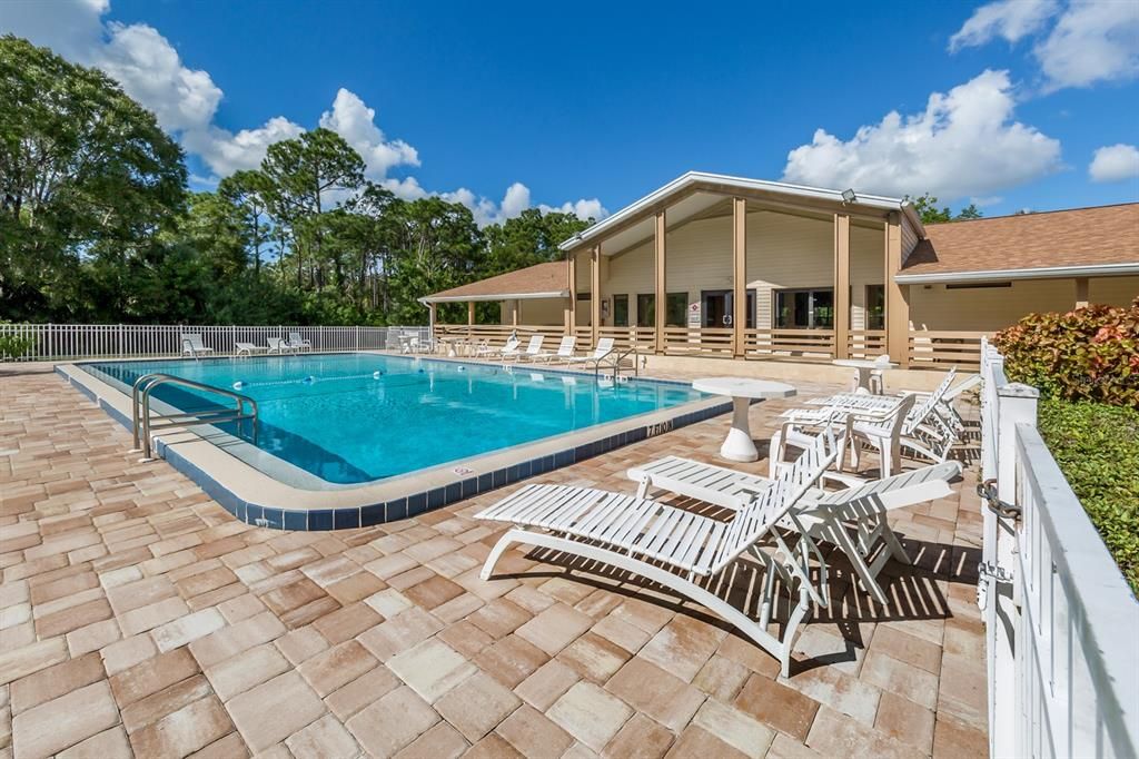 En Venta: $595,000 (4 camas, 3 baños, 2832 Pies cuadrados)