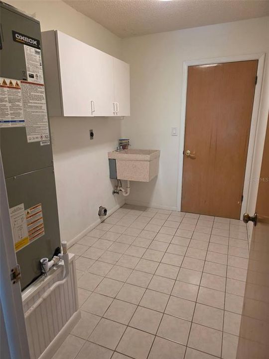 На продажу: $529,900 (3 спален, 2 ванн, 1675 Квадратных фут)