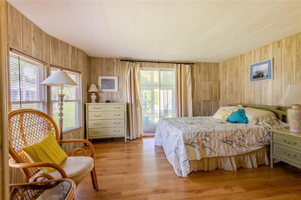 En Venta: $175,000 (2 camas, 2 baños, 1056 Pies cuadrados)