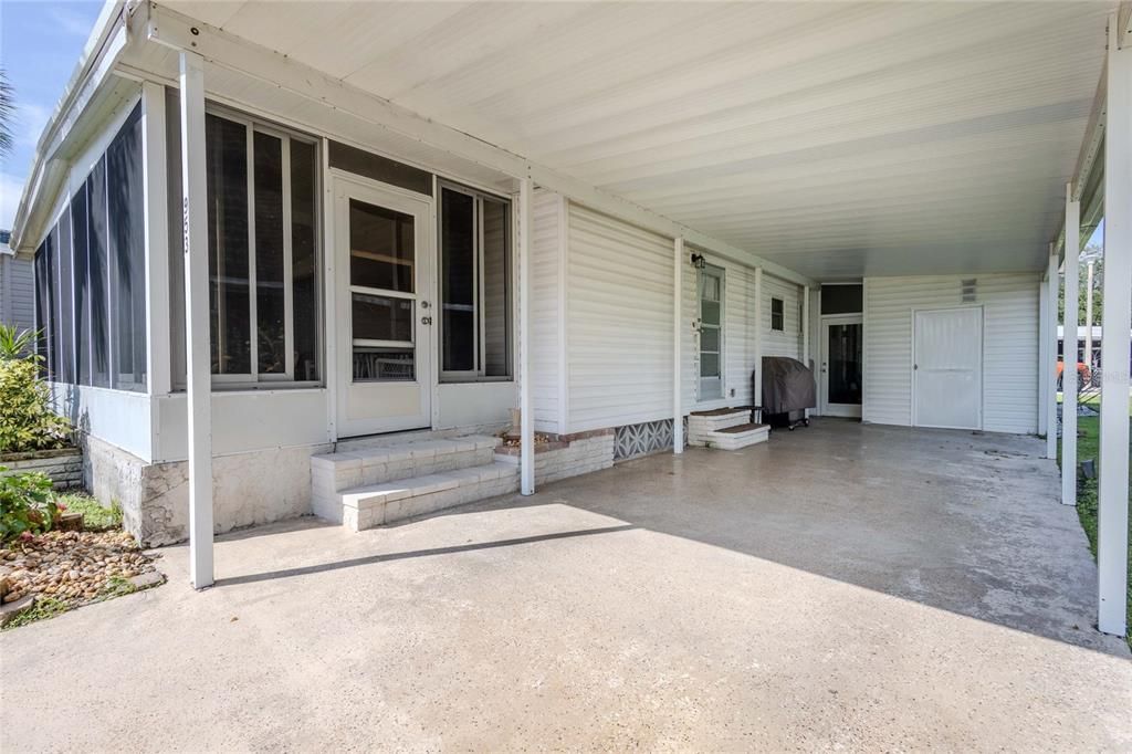 En Venta: $175,000 (2 camas, 2 baños, 1056 Pies cuadrados)