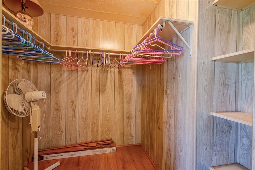 En Venta: $175,000 (2 camas, 2 baños, 1056 Pies cuadrados)