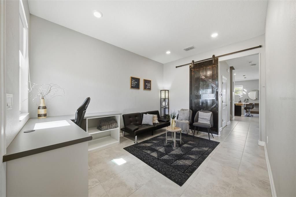 For Sale: $320,000 (3 beds, 2 baths, 1674 Square Feet)