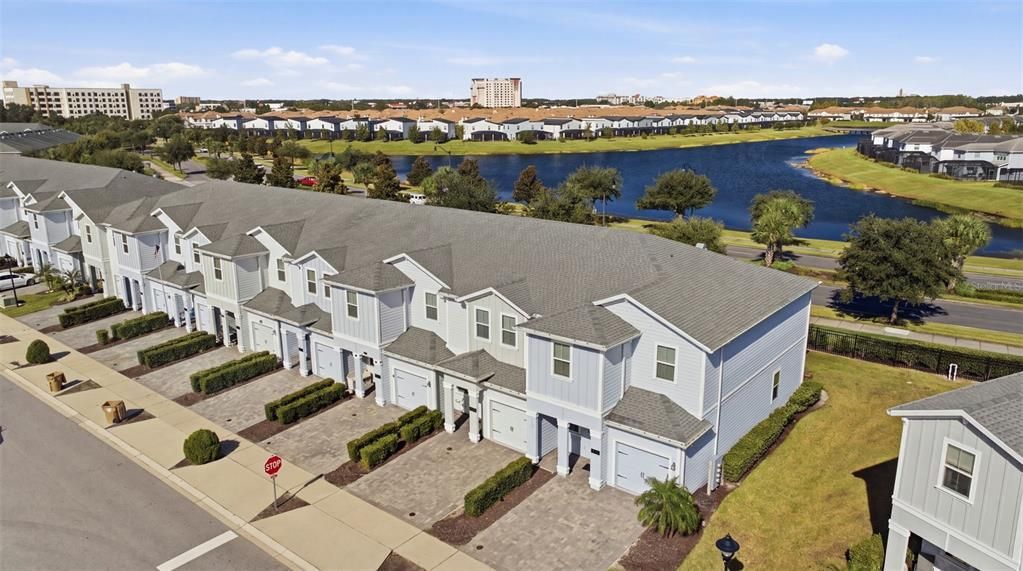 For Sale: $320,000 (3 beds, 2 baths, 1674 Square Feet)