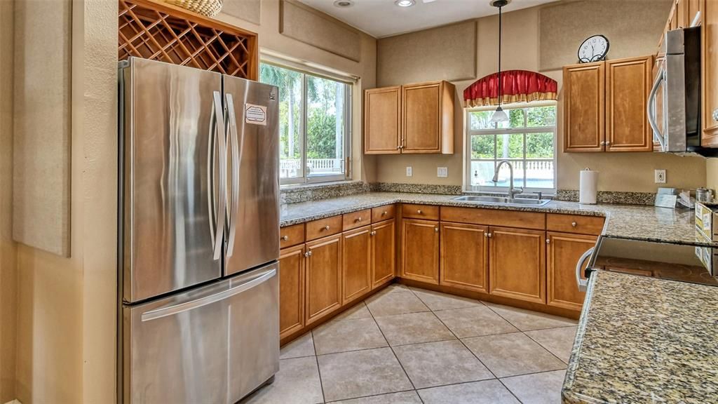 En Venta: $236,900 (3 camas, 2 baños, 1383 Pies cuadrados)