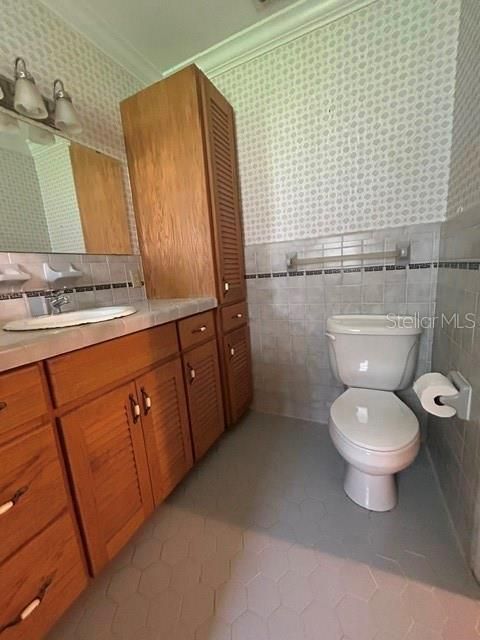 На продажу: $375,000 (3 спален, 2 ванн, 2323 Квадратных фут)