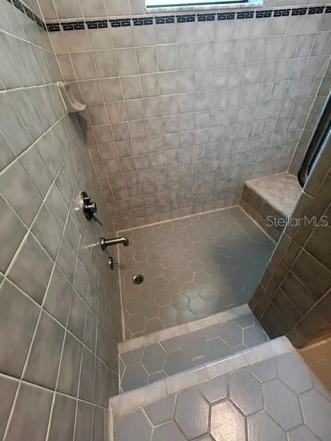 На продажу: $375,000 (3 спален, 2 ванн, 2323 Квадратных фут)