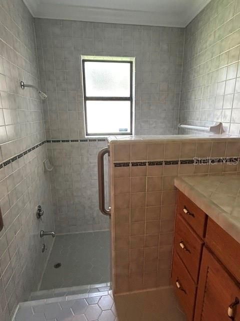 На продажу: $375,000 (3 спален, 2 ванн, 2323 Квадратных фут)