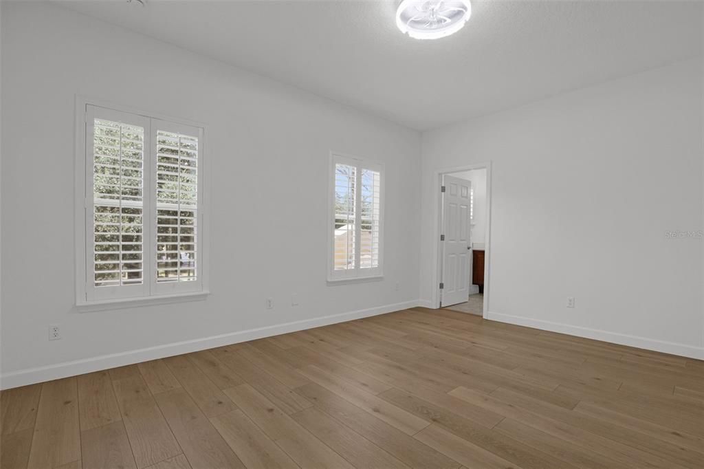 For Rent: $3,200 (4 beds, 3 baths, 2477 Square Feet)