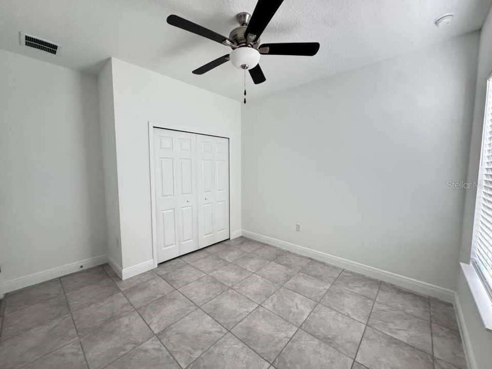 В аренду: $1,995 (4 спален, 2 ванн, 1696 Квадратных фут)