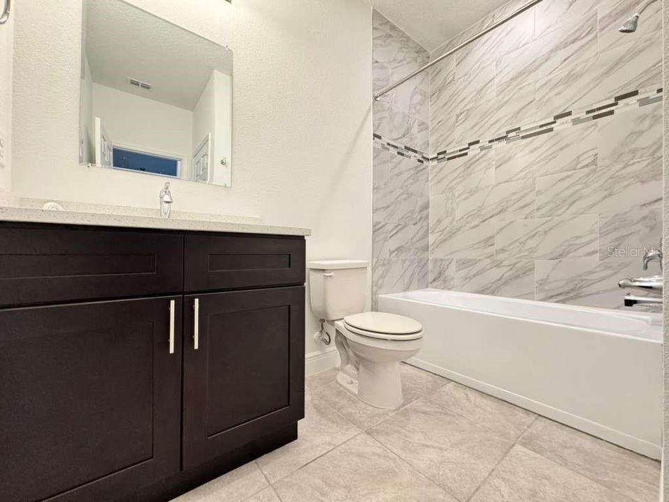 В аренду: $1,995 (4 спален, 2 ванн, 1696 Квадратных фут)