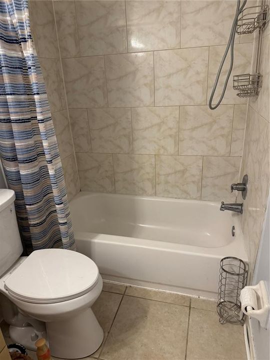 В аренду: $1,400 (2 спален, 1 ванн, 1008 Квадратных фут)