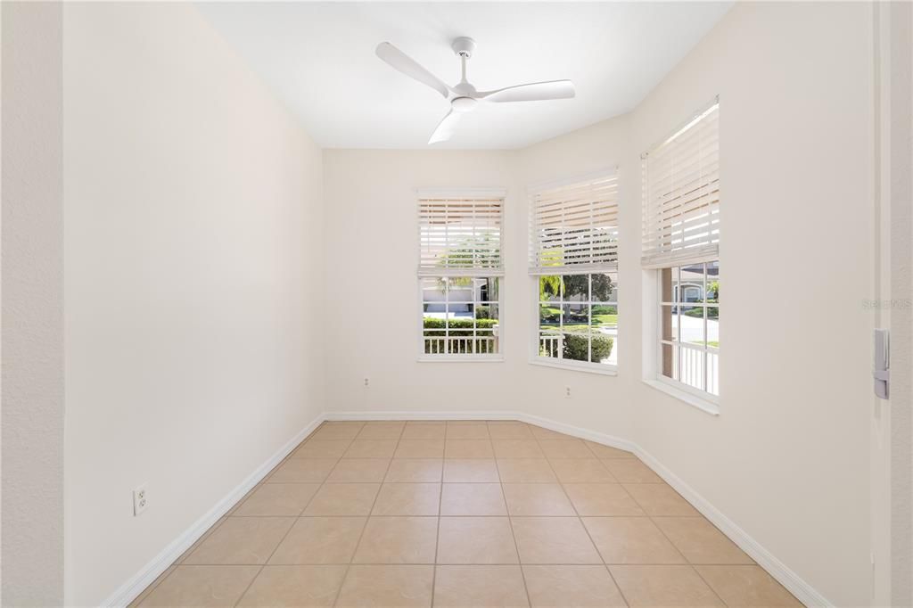 En Venta: $347,655 (3 camas, 2 baños, 1617 Pies cuadrados)